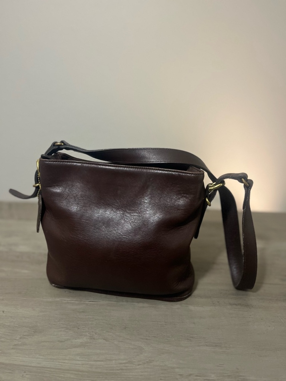 Coach Vintage Leather Mahogany Shoulder Bag # L8P-9809 - Picture 6 of 6